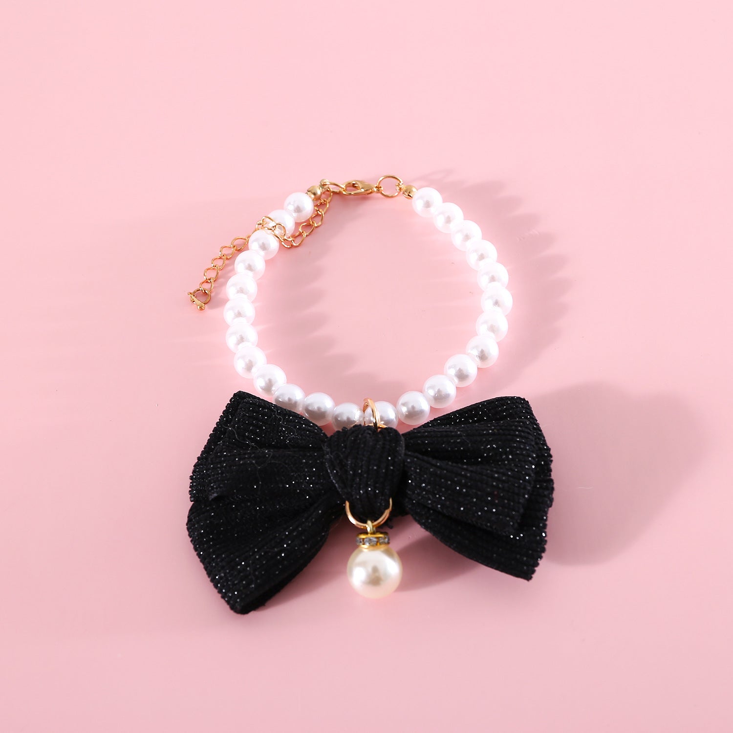 New Pet Pearl Diamond Bow Necklace Princess Wind Velvet Bow Tie Pendant Birthday Cat Puppy Collar
